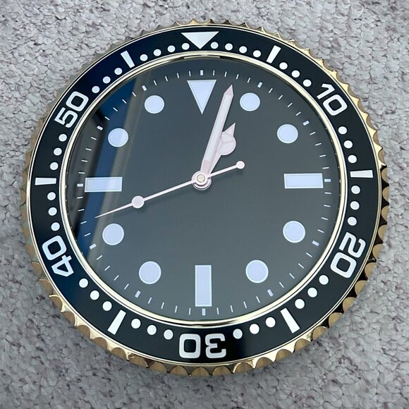 Luxury GMT Wall Clock 12” Black/Gold Brand New - Picture 3 of 7